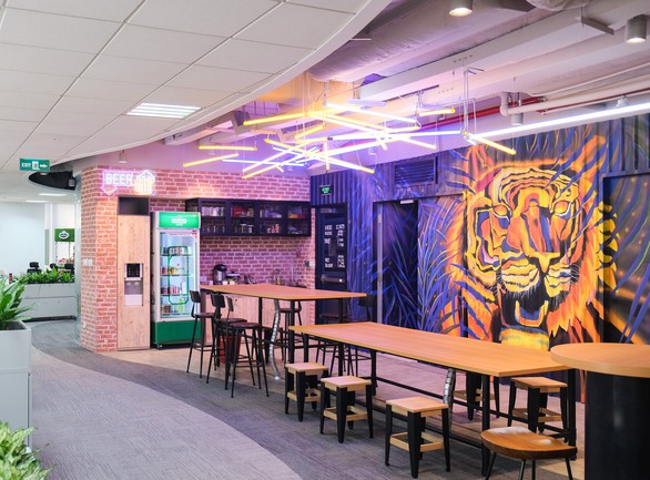 Khám phá văn phòng làm việc phong cách hybrid work của Heineken - Ảnh 3. Khám phá văn phòng làm việc phong cách hybrid work của Heineken - Ảnh 3.