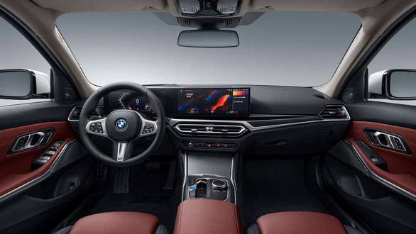 BMW 3-Series 2022 lộ diện: Đèn pha mảnh hơn, nội thất mới, Mercedes C-Class cần cảnh giác - Ảnh 6.