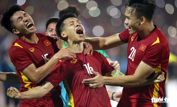 U23 Việt Nam - U23 Myanmar 1-0: Mở cửa vào bán kết - Ảnh 1.