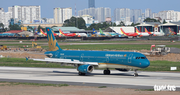 Ủy ban Chứng khoán bác đề nghị lùi thời điểm công bố báo cáo tài chính của Vietnam Airlines - Ảnh 1.