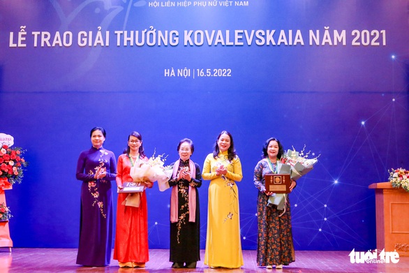 Giải thưởng Kovalevskaia năm 2021 vinh danh hai nữ giáo sư - Ảnh 2. Giải thưởng Kovalevskaia năm 2021 vinh danh hai nữ giáo sư - Ảnh 2.