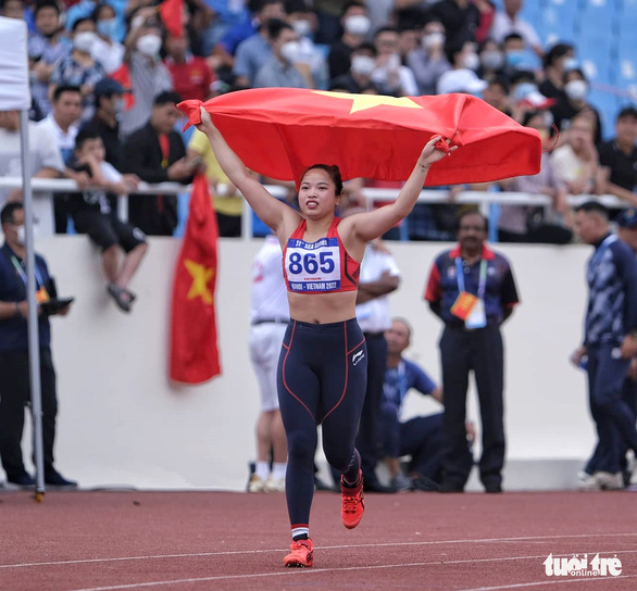 Cô gái dân tộc Thái giành huy chương vàng, phá kỷ lục SEA Games sau 15 năm - Ảnh 2.