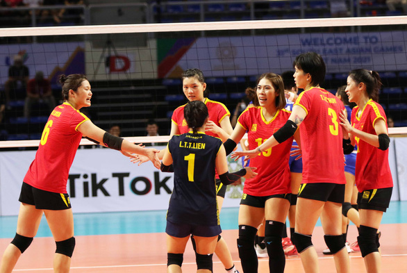 Đánh bại Philippines, tuyển bóng chuyền nữ Việt Nam vào chung kết gặp Thái Lan - Ảnh 2.