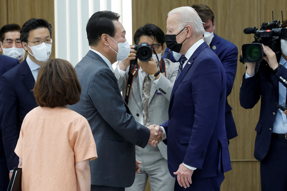 Mr. Biden arrives in Korea, begins his Asia tour - Photo 4.