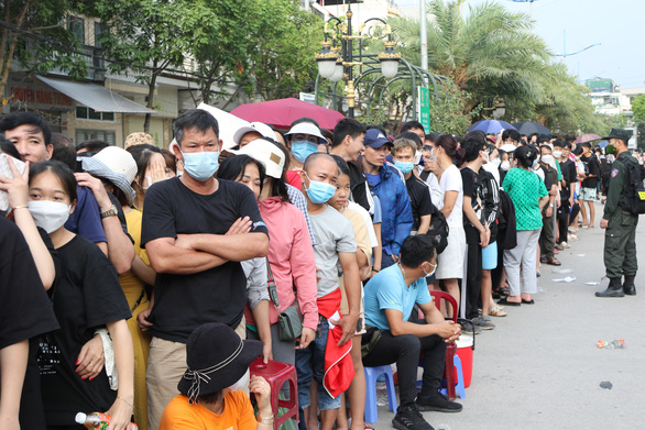 Quá tải vé xem chung kết bóng đá nữ, lãnh đạo Sở VH-TT Quảng Ninh viết tâm thư - Ảnh 1.