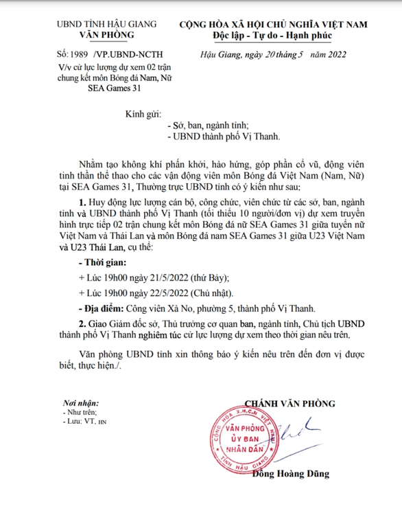 Hậu Giang thu hồi công văn yêu cầu cán bộ đi xem bóng đá - Ảnh 1. Hậu Giang thu hồi công văn yêu cầu cán bộ đi xem bóng đá - Ảnh 1.