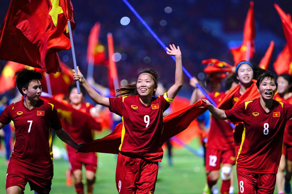Đội tuyển nữ ra sân Mỹ Đình tiếp sức U23 Việt Nam đối đầu U23 Thái Lan - Ảnh 1.