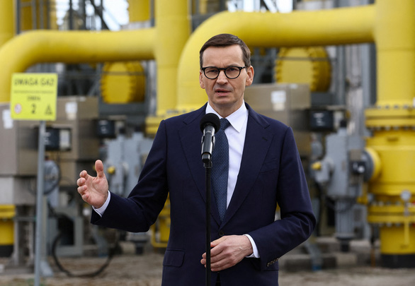 Thủ tướng Ba Lan chỉ trích một nước châu Âu kiếm lợi khủng nhờ bán khí đốt - Ảnh 1.