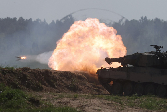 TIN THẾ GIỚI 26-5: Ukraine trách cứ NATO chả làm gì; Nga trả nợ bằng đồng rúp - Ảnh 1.