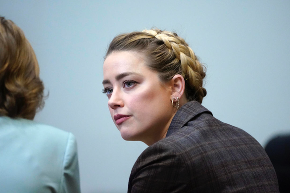 Bài viết bạo hành gia đình của Amber Heard có phá hủy sự nghiệp của Johnny Depp? - Ảnh 4.