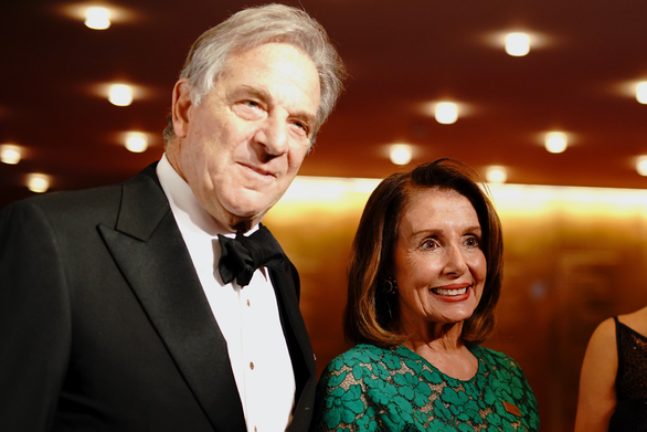 The husband of US House Speaker Nancy Pelosi was arrested for drunk driving - Photo 1.