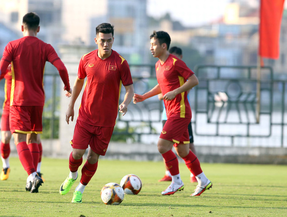 Tiền đạo Tiến Linh sẵn sàng cho trận gặp U23 Indonesia - Ảnh 1.