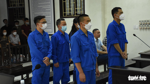Nhóm cán bộ công an, viện kiểm sát huyện nhận án tù liên quan con nuôi Đường Nhuệ - Ảnh 1.