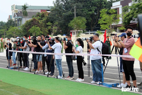 Xem đối thủ của U23 Việt Nam luyện tập trước ngày đụng độ - Ảnh 7.