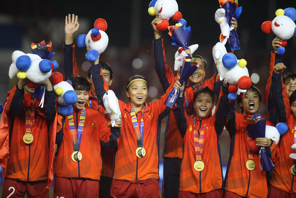 Dự đoán cầu thủ nam nữ Việt Nam xuất sắc nhất trận: Thêm động lực để các cô gái chiến đấu - Ảnh 1.