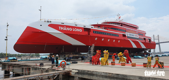 Hạ thủy siêu tàu cao tốc một thân lớn nhất Việt Nam, chở được 1.017 khách - Ảnh 1.