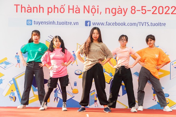 Ngày hội tư vấn tuyển sinh tại Hà Nội: Quy mô lớn nhất từ trước đến nay - Ảnh 1. Ngày hội tư vấn tuyển sinh tại Hà Nội: Quy mô lớn nhất từ trước đến nay - Ảnh 1.
