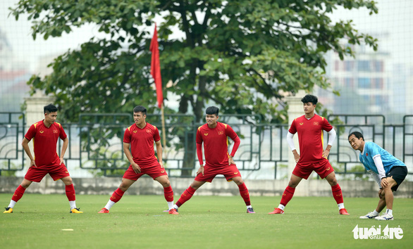 AFC đi kiểm tra sân tập ở Phú Thọ - Ảnh 2.