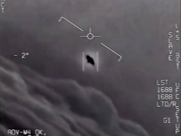 NASA chính thức tham gia cuộc săn tìm UFO - Ảnh 1.
