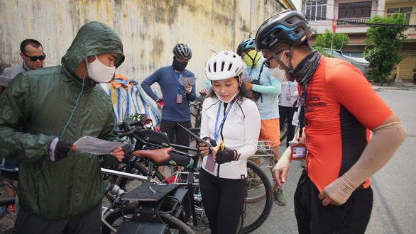 Sài Gòn vui lắm, đặc biệt là trên xe đạp! - Ảnh 2.