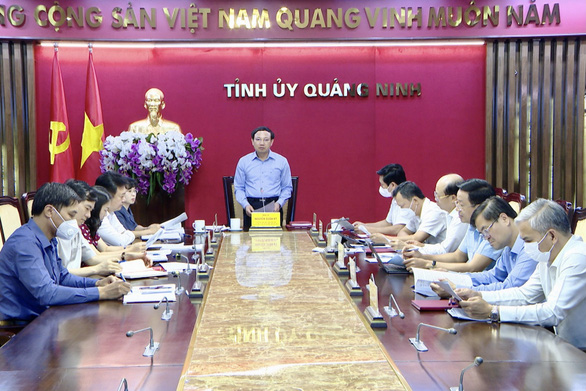 Quảng Ninh xem xét trách nhiệm 1 phó chủ tịch tỉnh liên quan đến vụ kit xét nghiệm Việt Á - Ảnh 1.