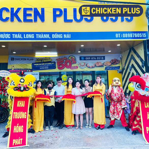Hấp dẫn với mô hình kinh doanh gà rán Hàn Quốc - Ảnh 1.