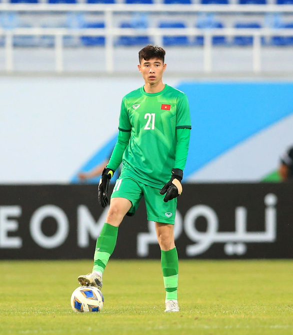Tuyển thủ U23 Việt Nam Vũ Tiến Long: ‘Hết vui rồi, giờ tập trung vào nhiệm vụ ở câu lạc bộ’ - Ảnh 2.