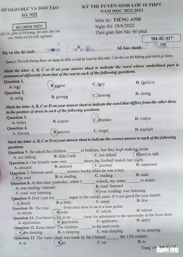 Đề môn ngoại ngữ thi vào lớp 10 ở Hà Nội thương thí sinh - Ảnh 1.