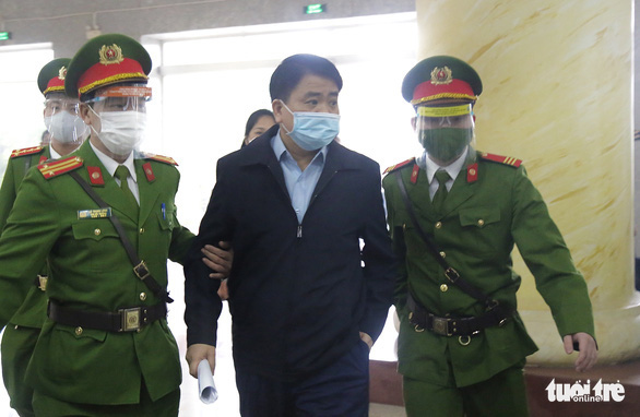 Sáng nay 20-6, tòa phúc thẩm xét đơn kêu oan của ông Nguyễn Đức Chung vụ mua chế phẩm Redoxy - Ảnh 2.