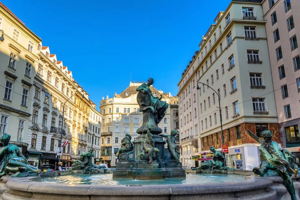 Thủ đô Vienna là thành phố đáng sống nhất thế giới - Ảnh 1.