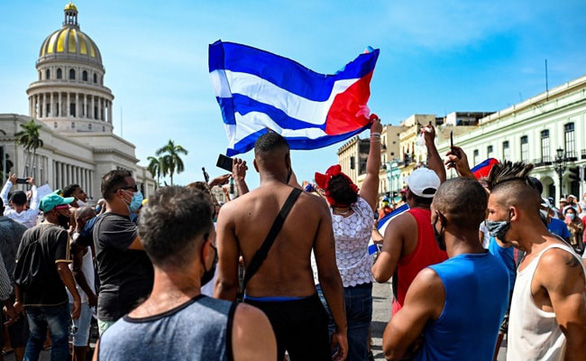 Cuba tuyên án gần 500 người trong vụ gây rối cách đây 1 năm - Ảnh 1.