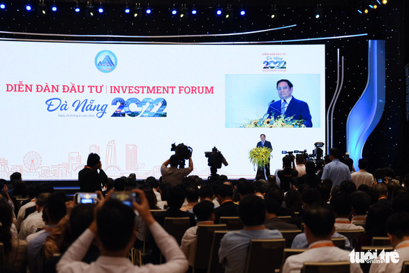 Thủ tướng: Nhà đầu tư nên an tâm với thị trường chứng khoán Việt Nam - Ảnh 1.