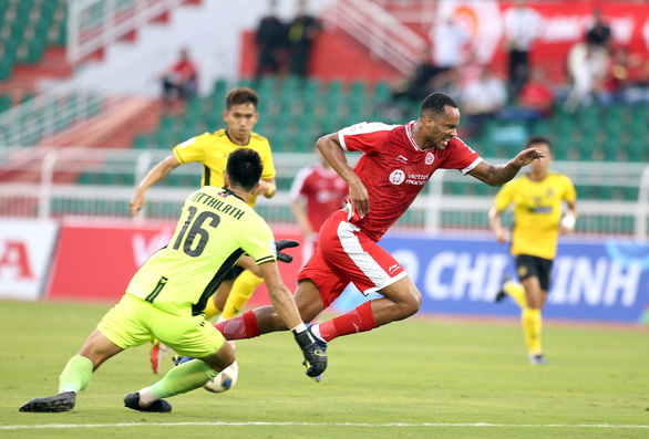 CLB Viettel -Young Elephants 5-1: Như một buổi đá tập - Ảnh 1.