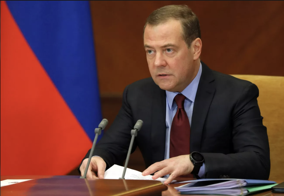 Ông Medvedev: Nếu một thành viên NATO xâm phạm Crimea, Thế chiến 3 sẽ nổ ra - Ảnh 1.