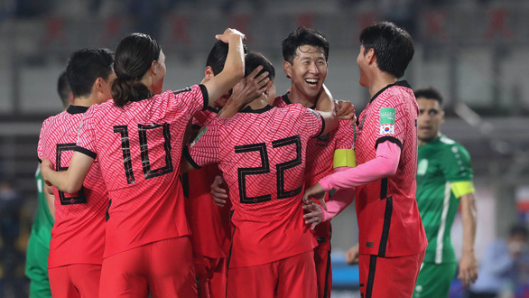 AFC gia hạn thời gian đăng cai Asian Cup 2023 - Ảnh 1.