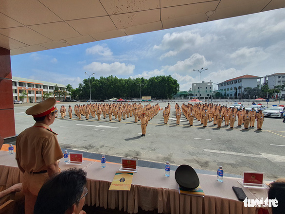 Cục CSGT và công an 63 địa phương tham gia Hội thi lái xe giỏi và an toàn - Ảnh 1.