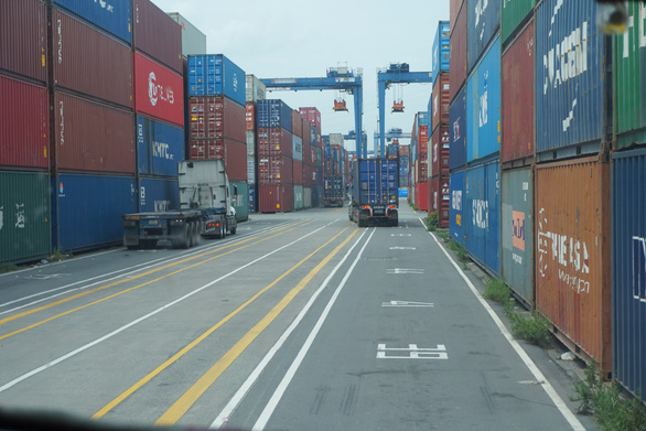 TP.HCM kiến nghị đầu tư siêu cảng trung chuyển container ở Cần Giờ - Ảnh 1.