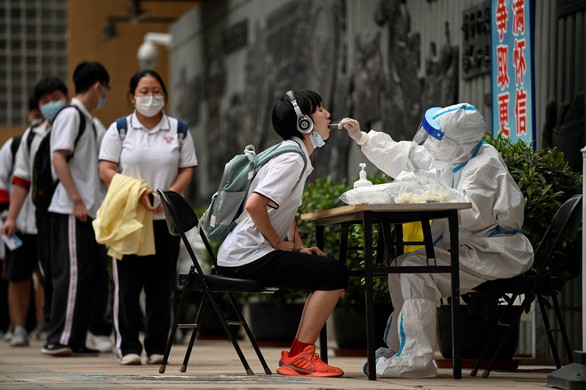 12 million Chinese students test negative for university exams - Photo 1.