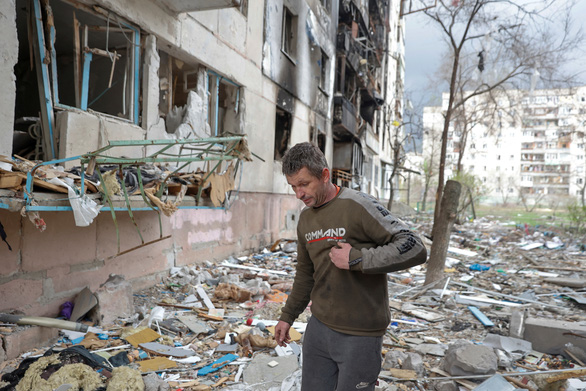 President of Ukraine: Fighting on every street in Severodonetsk - Photo 1.