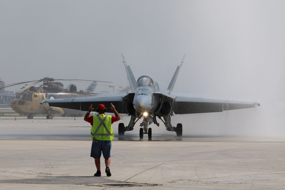 Canadian plane patrols near North Korea, China warns of 'serious consequences' - Photo 1.