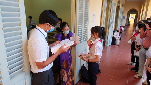 Hơn 20.000 thí sinh Cần Thơ, An Giang bước vào kỳ tuyển sinh lớp 10 - Ảnh 1.