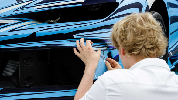 Bugatti sợ làm siêu xe vì toàn lỗ vốn - Ảnh 3.