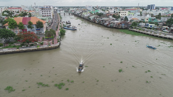 Bảo Định hà, kênh đào đầu tiên ở đất phương Nam - Kỳ 1: Xuôi dòng Bảo Định - Ảnh 1.