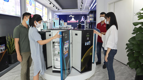 Bước ngoặt tuổi 30 của thương hiệu robot - Ảnh 1. Bước ngoặt tuổi 30 của thương hiệu robot - Ảnh 1.