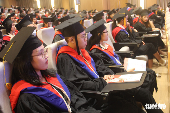 Đại học Duy Tân nhận bằng khen của Bộ Thông tin và truyền thông Logo-img2910-16576108814561608561501