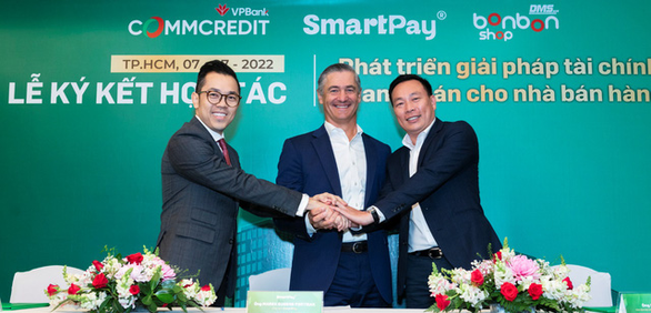Nhà bán lẻ Việt được tiếp sức nhờ sự kết hợp giữa SmartPay, VPBank, DMSpro - Ảnh 1.