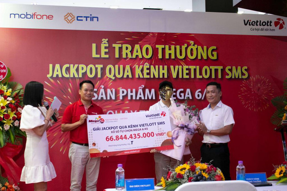 Thuê bao Mobifone đến từ Bình Định trúng Jackpot hơn 66,8 tỷ đồng qua Vietlott SMS - Ảnh 1.