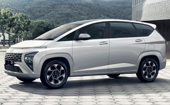 Hyundai Stargazer công bố ảnh chính thức đầu tiên: MPV 7 chỗ phổ thông mới cho gia đình - Ảnh 1.