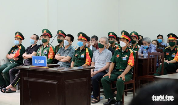 Cựu tướng cảnh sát biển Lê Văn Minh lãnh 15 năm tù, Lê Xuân Thanh 12 năm tù - Ảnh 1.