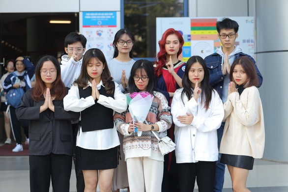 Hình ảnh vui nhộn thời sinh viên của hoa hậu Nông Thúy Hằng - Ảnh 6. Hình ảnh vui nhộn thời sinh viên của hoa hậu Nông Thúy Hằng - Ảnh 6.